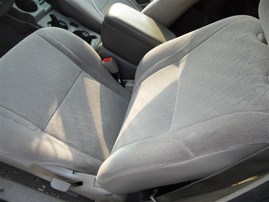 2004 Toyota Tacoma SR5 White Xtra Cab 2.7L AT 2WD #Z21562
